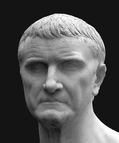 Roman_bust_in_Ny_Carlsberg_Glyptotek,_crop